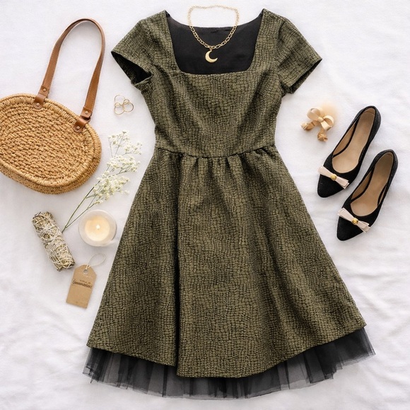 Paper Crown Dresses & Skirts - Paper Crown Anthropology Whimsigoth Textured Jacquard Dress w/ Tulle Underskirt